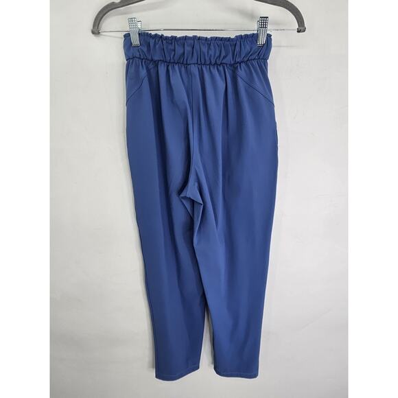 Lululemon On The Fly Pants Women’s Size 2 Blue Drawstring Stretch Travel Joggers - Picture 2 of 4
